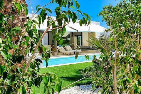 4 chambres Villa à Dehesa De Campoamor, Spain No. 110644