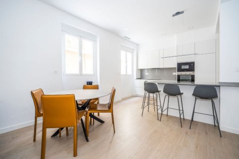 Квартира с 2 спальнями в Thanh Son, Вьетнам №26686 10