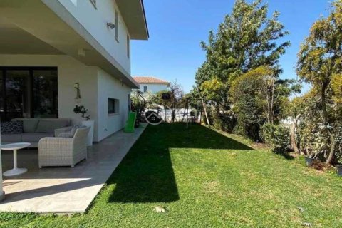 6 dormitorios House en Strovolos, Cyprus No. 29948 4