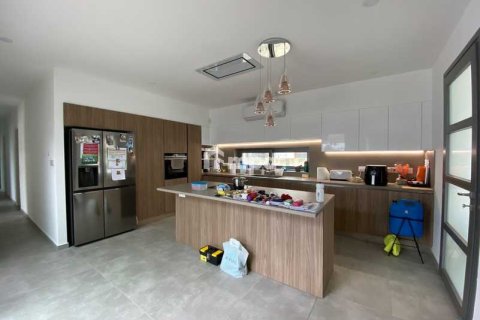 5 bedrooms House in Lakatamia, Cyprus No. 79012 3