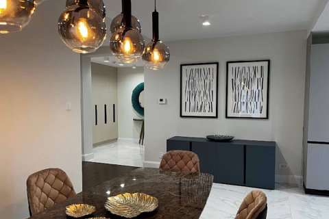 4 bedrooms Apartment in Kumbor, Montenegro No. 74771 30