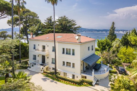 10 chambres Villa à Antibes, France No. 69162 4