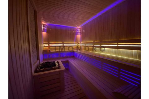 3 bedrooms Apartment in Dong Da, Vietnam No. 18023 11