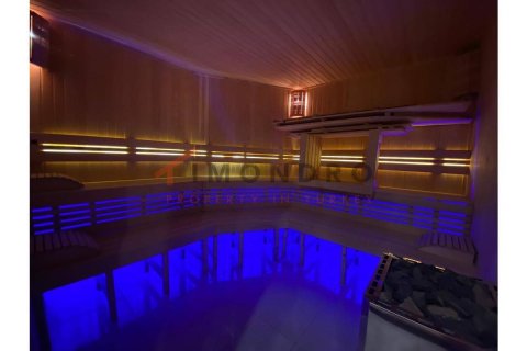 3 bedrooms Apartment in Dong Da, Vietnam No. 18023 12