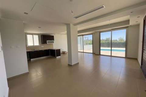 Квартира с 3 спальнями в Перволия, Кипр №104510 6