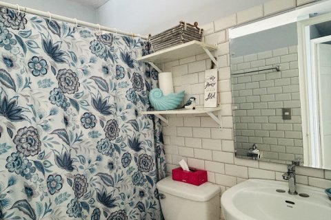 4 bedrooms Apartment in Panama City, Panama No. 109765 15