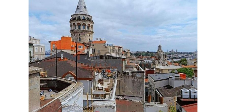 1 dormitorio Apartment en Beyoglu, Turkey No. 121355