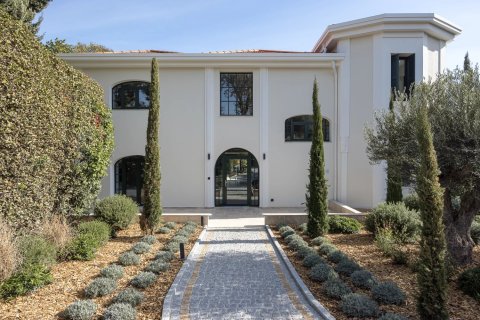 6 chambres Villa à Antibes, France No. 68772 3