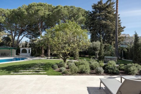 6 chambres Villa à Antibes, France No. 68772 4