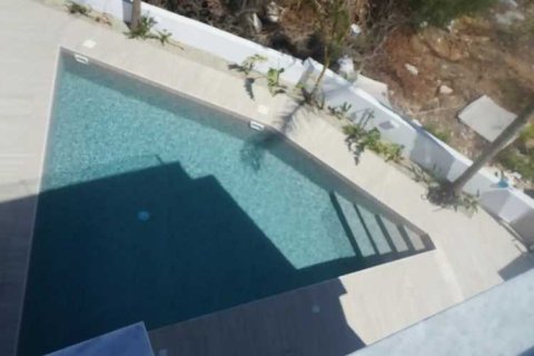 5 bedrooms Villa in Protaras, Cyprus No. 101730 6