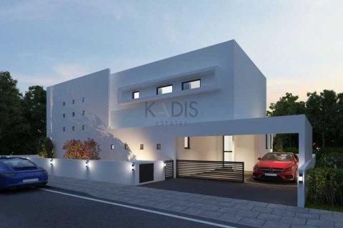 Дом с 4 спальнями в Энгоми, Кипр №101046 4