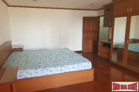 2 bedrooms Apartment in Bangkok, Thailand No. 95790 5