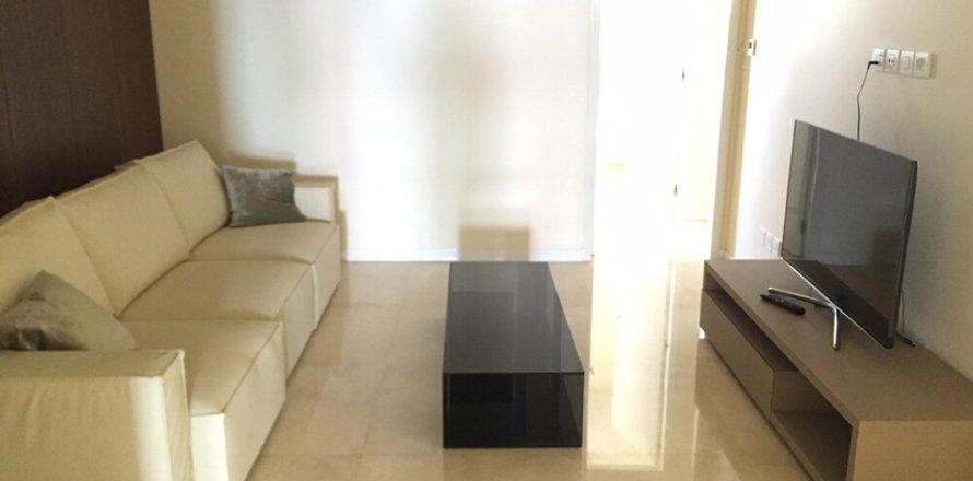 3 chambres Appartement à Nicosia, Cyprus No. 107028