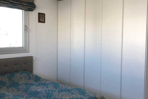 3 bedrooms Apartment in Limassol, Cyprus No. 32785 4