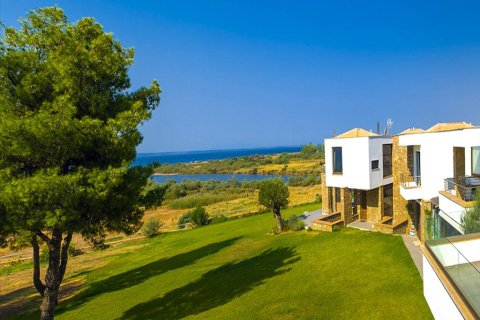 2 bedrooms Villa in Polygyros, Greece No. 60383 3