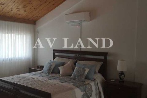 5 chambres House à Mosfiloti, Cyprus No. 62567 15