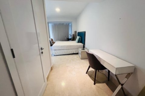 1 bedroom Apartment in Panama City, Panama No. 110043 6