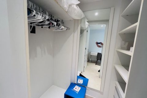 1 bedroom Apartment in Panama City, Panama No. 110043 8