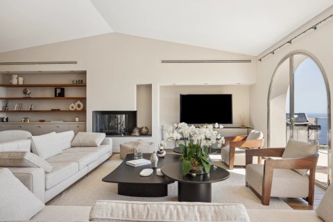 5 bedrooms Villa in Cannes, France No. 68811 6