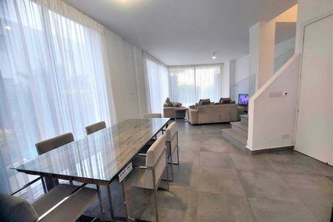 3 chambres House à Pegeia, Cyprus No. 30726 7