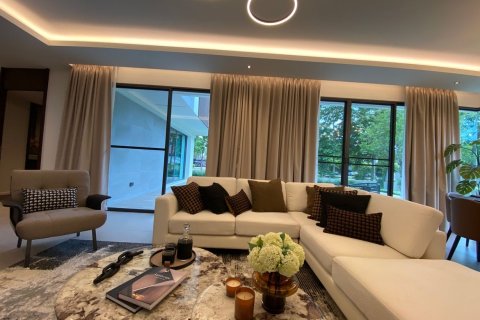 4 bedrooms House in Chiang Mai, Thailand No. 98189 4