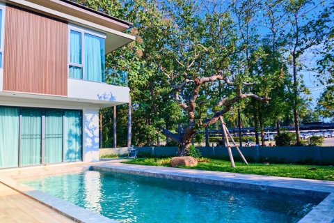 4 bedrooms House in Chiang Mai, Thailand No. 98189 2