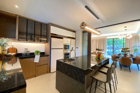 4 bedrooms House in Chiang Mai, Thailand No. 98189 14