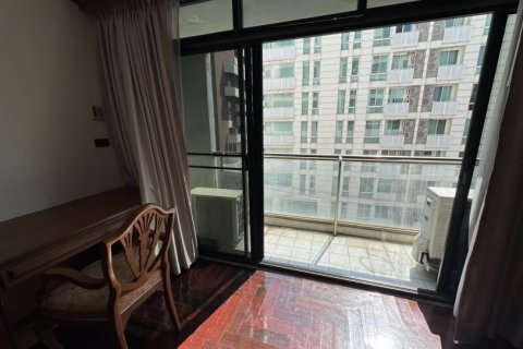 3 bedrooms Apartment in Bangkok, Thailand No. 97543 16
