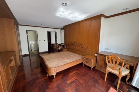 3 bedrooms Apartment in Bangkok, Thailand No. 97543 17