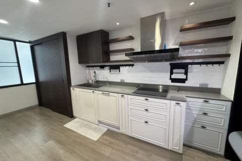 3 bedrooms Apartment in Bangkok, Thailand No. 97543 24