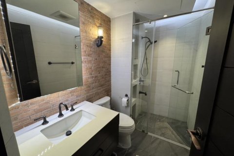 3 bedrooms Apartment in Bangkok, Thailand No. 97543 20