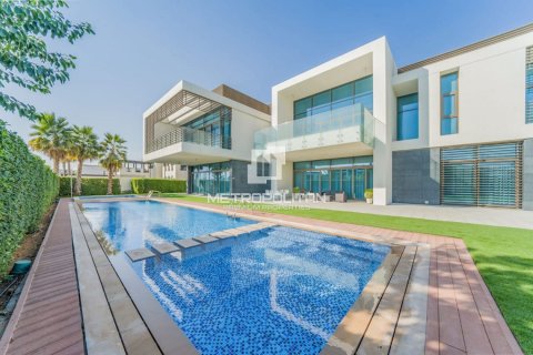 8 dormitorios Villa en District One, UAE No. 94641