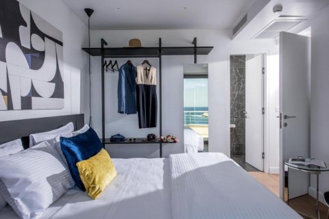 12 rooms Business in Heraklion, Greece No. 55804 12