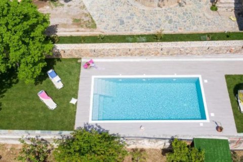 3 bedrooms Villa in Central Greece, Greece No. 113132 4