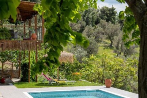 3 bedrooms Villa in Central Greece, Greece No. 113132 7