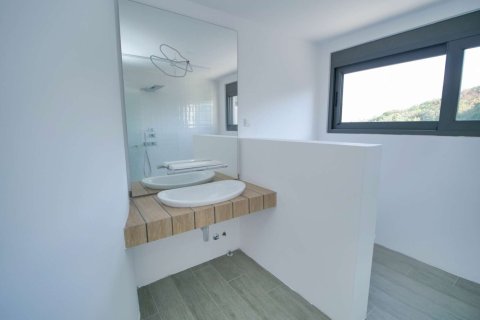 5 bedrooms Villa in Tivat, Montenegro No. 66994 8