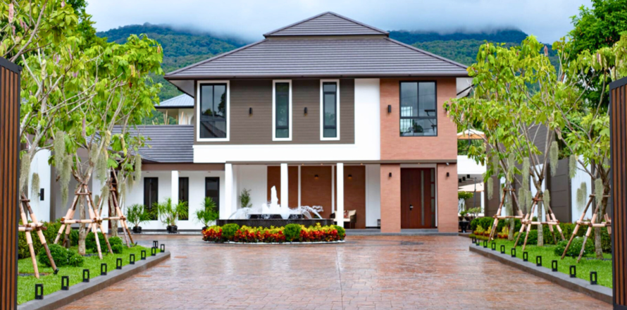 5 bedrooms House in Chiang Mai, Thailand No. 97951
