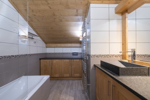 Квартира с 4 спальнями в Вийяр-сюр-Дорон, Франция №100042 14