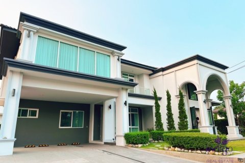 5 bedrooms House in Chiang Mai, Thailand No. 97805 9