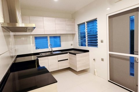 5 bedrooms House in Chiang Mai, Thailand No. 97805 21