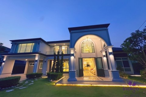 5 bedrooms House in Chiang Mai, Thailand No. 97805 8