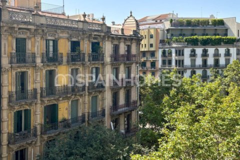3 bedrooms Apartment in Barcelona, Spain No. 113281