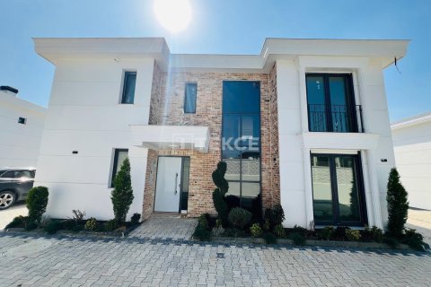 7 bedrooms Villa in Binh Khanh Tay, Vietnam No. 86909 2