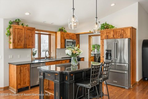 4 bedrooms House in Glenwood Springs, USA No. 84661 19