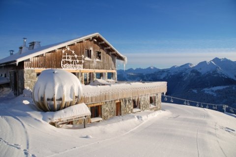 3 bedrooms House in Les Gets, France No. 77834 2