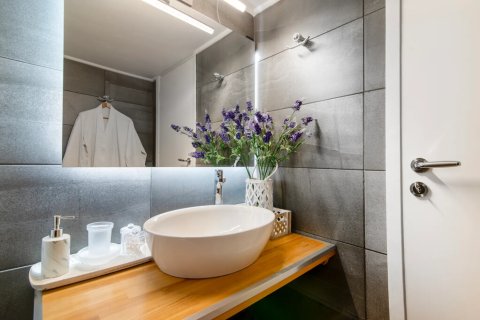 Квартира с 1 спальней в Вари, Греция №123499 9