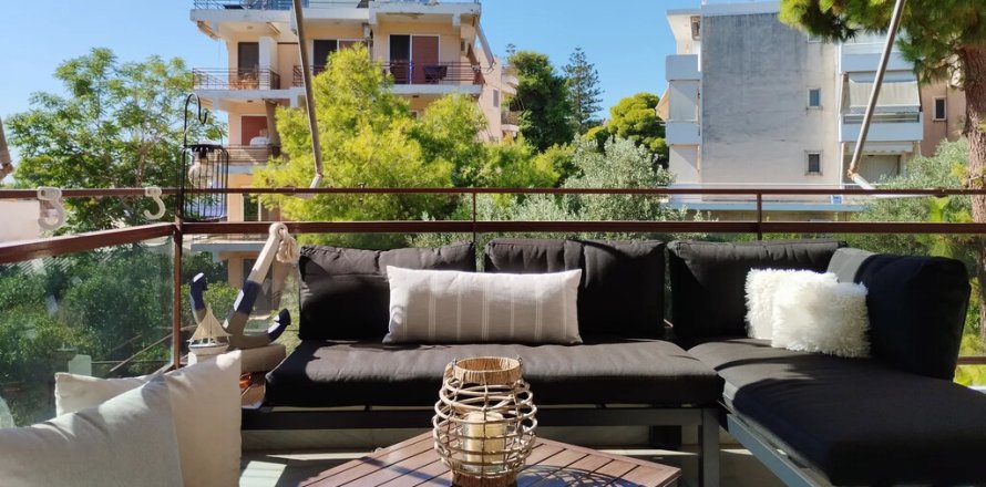 Квартира с 1 спальней в Вари, Греция №123499