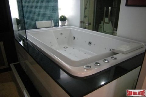 1 bedroom Apartment in Bangkok, Thailand No. 96898 15