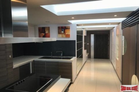 1 bedroom Apartment in Bangkok, Thailand No. 96898 2