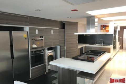 1 bedroom Apartment in Bangkok, Thailand No. 96898 5